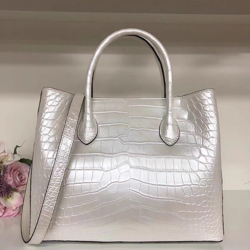 鳄之域皮具