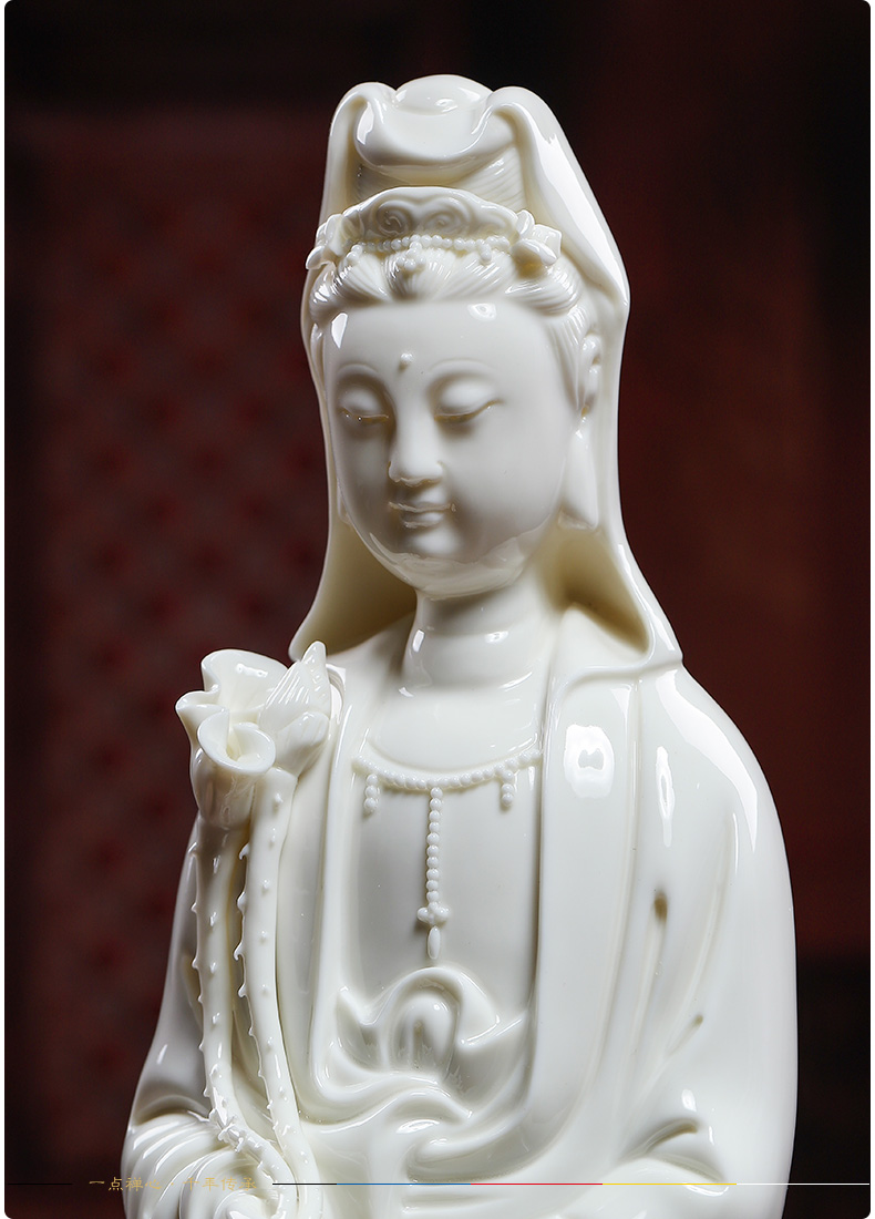 Yutang dai dehua white porcelain ceramics drip guanyin Buddha in the south China sea guanyin bodhisattva Buddha home furnishing articles