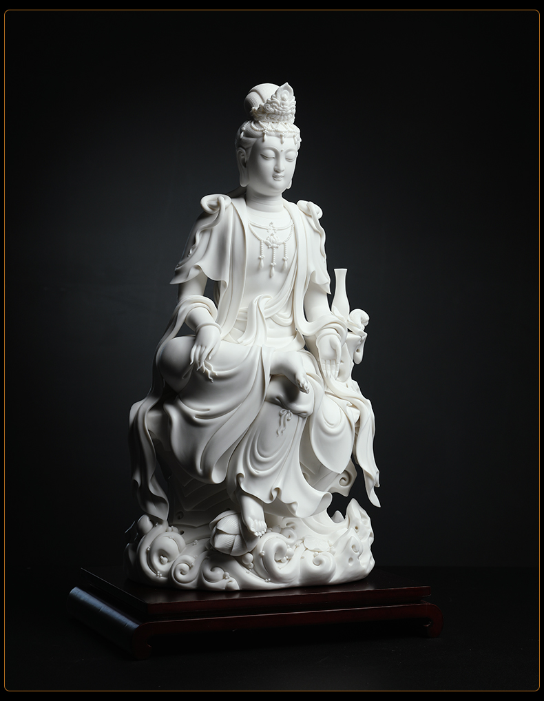 Yutang dai dehua white porcelain sat rock at guanyin Buddha worship that occupy the home furnishing articles jian - pin Lin manually signed limited edition