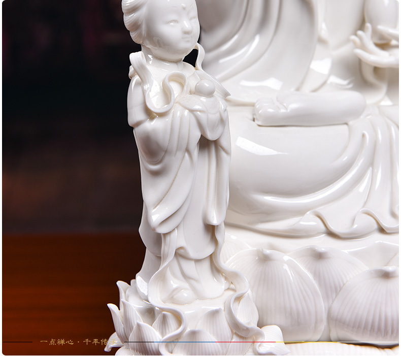 Yutang dai master Lin Jiansheng craft gift porcelain carving of Buddha is placed at the provincial level the boy worship goddess of mercy corps/D03-185