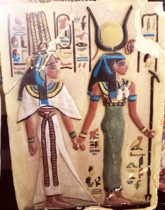 Egypte importe Isis pour diriger Neifirtali 40cm × 25 reliefs à lesprit le bris de la route