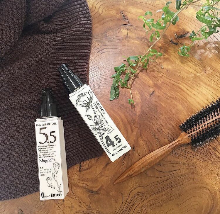 Japanese of cosmetics rose lotus hot stain repair improves bloat tap roll free washing refreshing