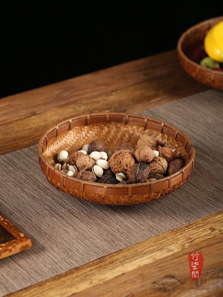 Handmade Lacquer Round Storage Tray for Home Use, Suitable for Storing Steamed Buns and Snacks, Chinese-Style Fruit Plate, Bamboo Basket, Bamboo Weaving Products, Dustpan