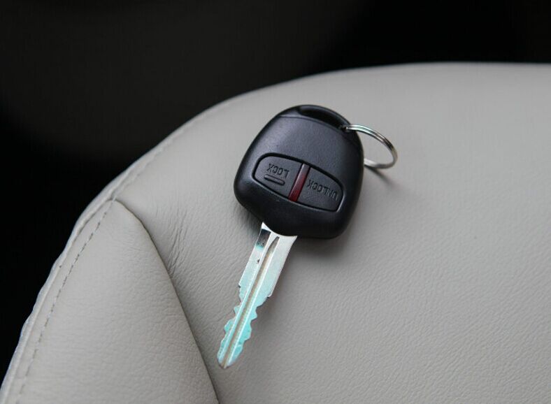 Applicable to Mitsubishi Jinxuan ASX style Disi wing shenjinchang glandy Lanse silicone key case remote control bag