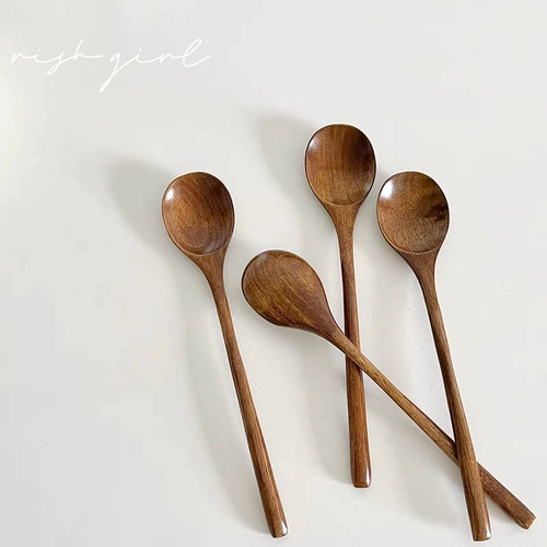 Деревянная высушенная рисовая ложка японская деревянная ложка в стиле в стиле, чтобы поесть, сеять порошковая ложка, длинная ложера рамена с розовой деревянной головкой.