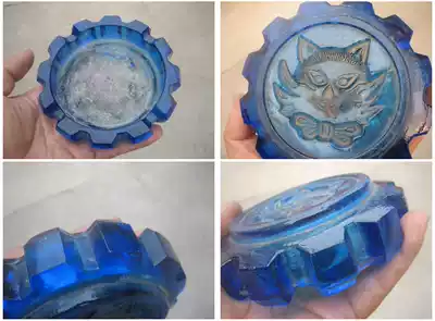 Old antique room with high-end ornaments