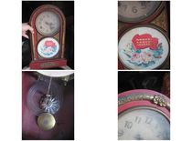 Antique old mechanical clock gilt copper mechanical copper old clock painted three red flags three long live glass painting