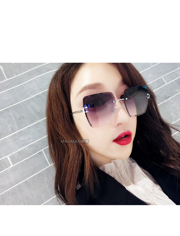 Phiên bản Hàn Quốc của kính râm hộp vuông nhỏ phổ biến nữ mặt tròn retro hipster kính râm không khung 2018 hè mới