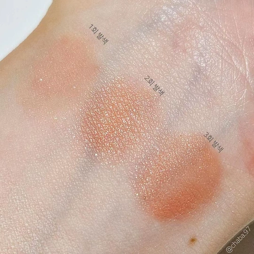 Новый продукт | Корейский Holika Eyde Shadow Pen The Eyde Shade Stick Pearl Light Muslies Mellow Learing