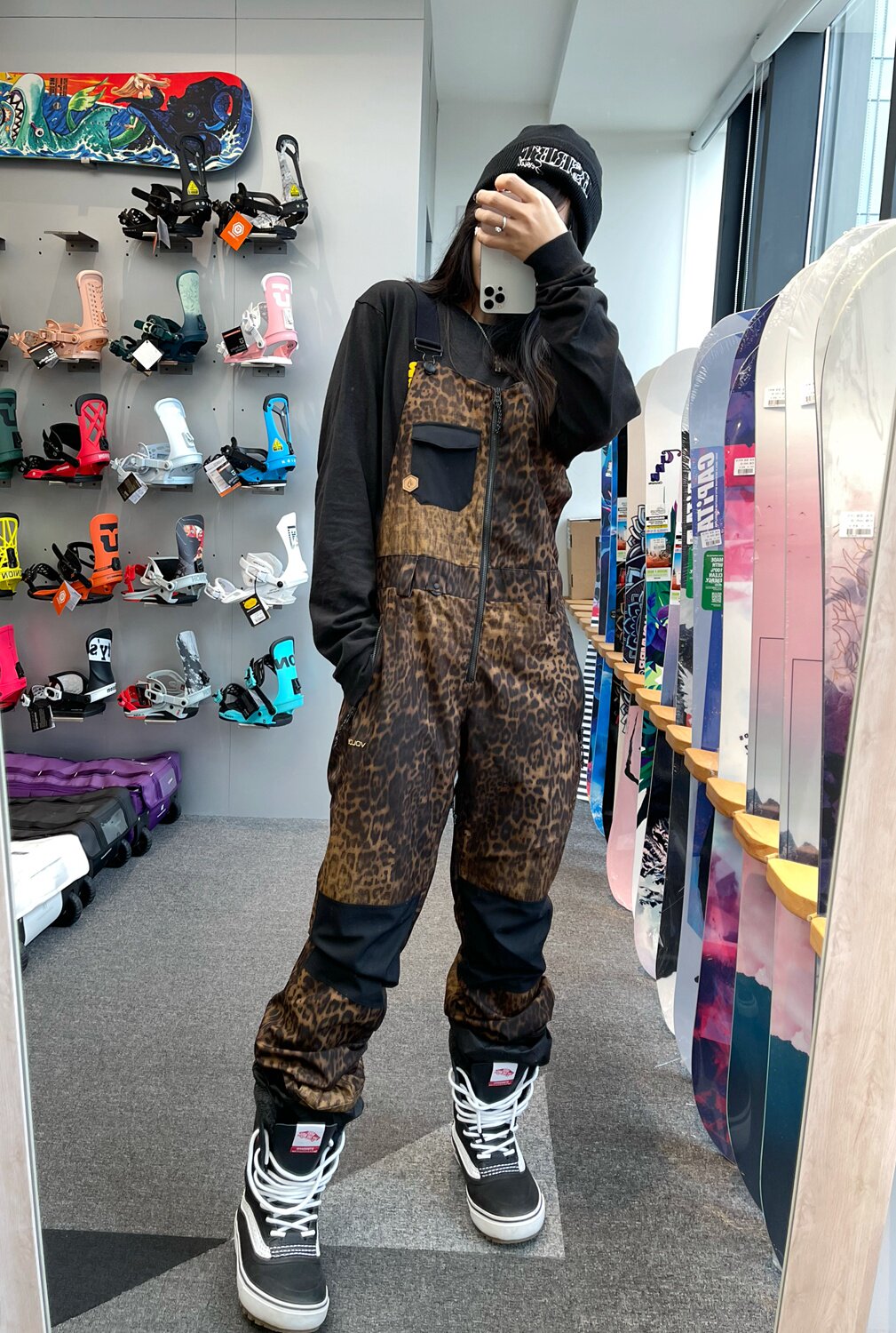 volcom baby bag pants Women's baby bag pants swift snowboard pants windproof waterproof pink camouflage