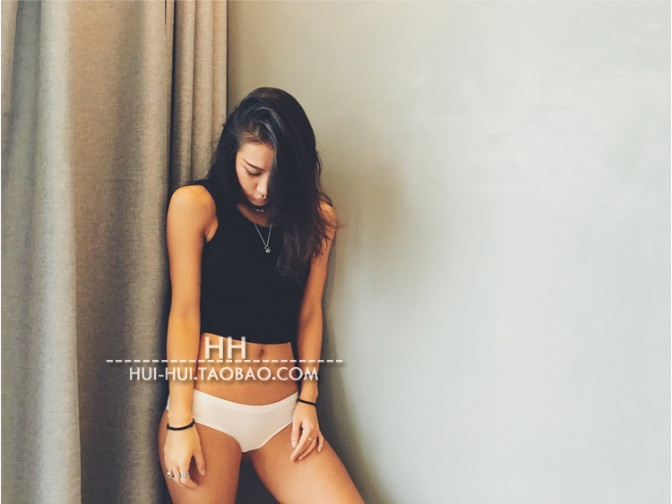 Slip jeunesse en soie Ice - Ref 642344 Image 35