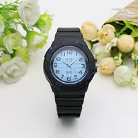 Черный пояс светло -голубую лапша