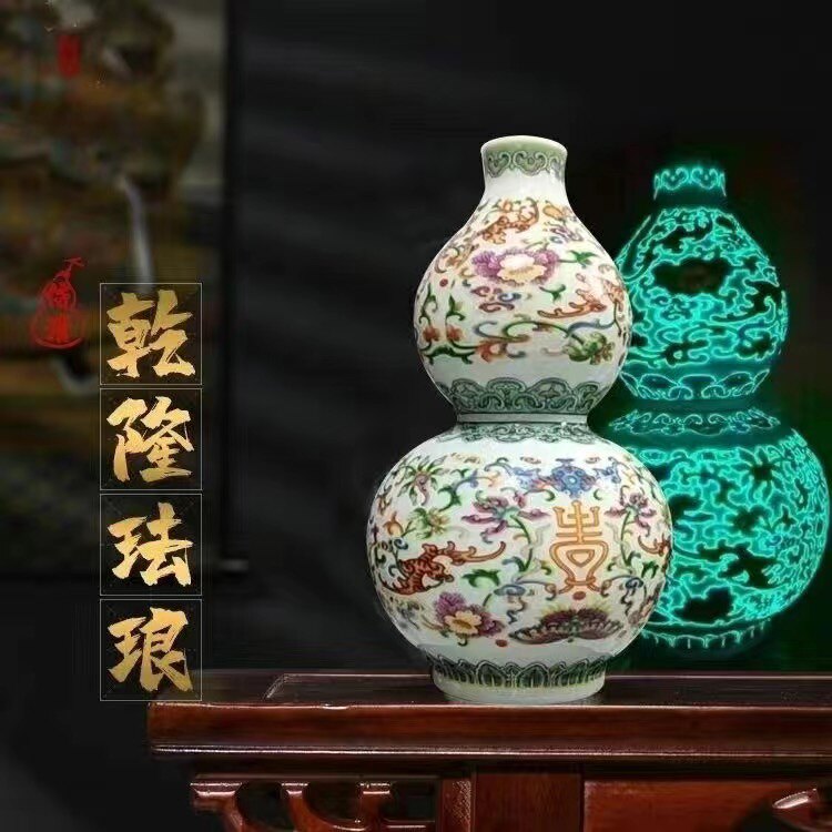 中景陶瓷生活馆的LOGO