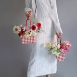 Богиня фестиваль квадратная сетка рука -рука -цветочная сумка цветочная сумка, сумка, сумка, магазин цветочный магазин, цветочный пакет, материал, цветочный букет, подарочный пакет, подарочный пакет