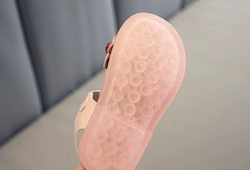 Летние детские сандалии для принцессы, нескользящая пляжная пляжная обувь, 2020, в корейском стиле, в цветочек, мягкая подошва