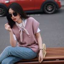 Zhao Jie builds spring shape stacking chain vest knitted V - collar vest