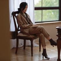 Zhao Jie - Fashion Japanese spinning wool - crashing double - row button suit suit