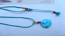 Small completion of the original mine high porcelain blue green pine Buddha Gong warm and moist jade texture clean high quality set of pendant