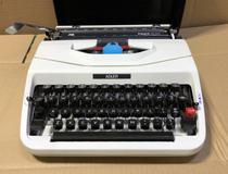 Vintage] German brand ADLER Adler TIPPA vintage English mechanical typewriter normal use