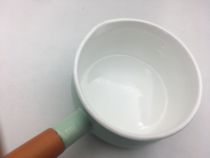  Free shipping insurance Enamel milk pot Macaron blue auxiliary food pot Soup pot flat bottom without lid with diversion port Foreign trade tail order