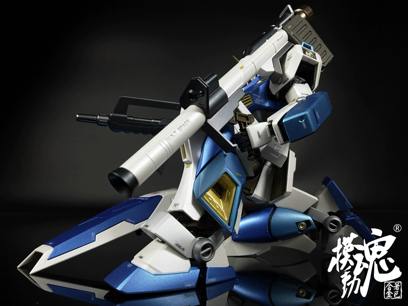 Khuôn tại chỗ chuyển động linh hồn màu hợp kim mô hình lắp ráp Gundam chính hãng Bandai MG Gundam NT-1 Ver.2.0 - Gundam / Mech Model / Robot / Transformers