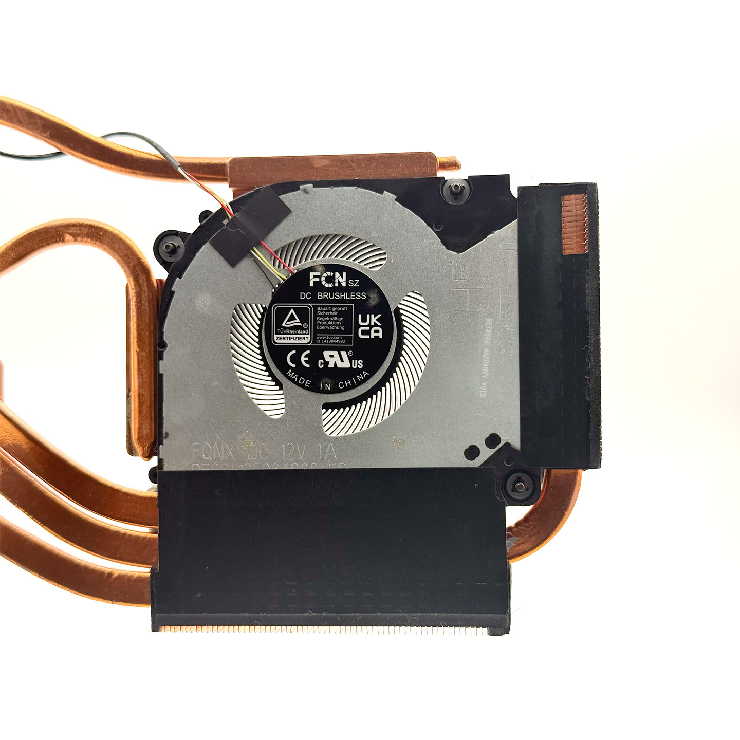 Clevo V170 /将星 X17 高温掉帧怎么办?检查 FQNW/FQNX 双风扇与 6-31-V17RN-101 散热模组 ,笔记本高温不一定是风扇坏了-3Cgeek,只卖正品 收售工厂呆滞库存尾单 Clevo V170 /将星 X17 高温掉帧怎么办?检查 FQNW/FQNX 双风扇与 6-31-V17RN-101 散热模组 ,笔记本高温不一定是风扇坏了