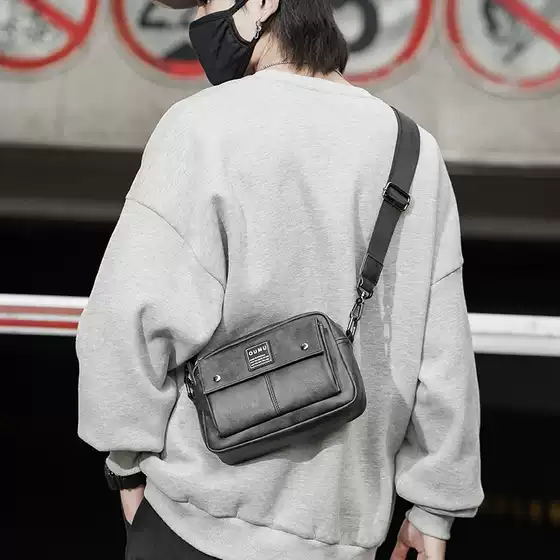 Fashionable Outdoor Shoulder Bag Trendy Horizontal Style Street Leather Shoulder Bag Phone Bag Cycling Backpack Crossbody Bag 2026