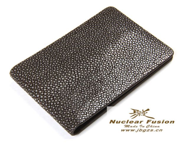 Fusion da thủ công màu nâu ngọc trai da cá thẻ da lái xe hai trang nam và nữ gói tài liệu da ví đựng giấy tờ xe ô tô