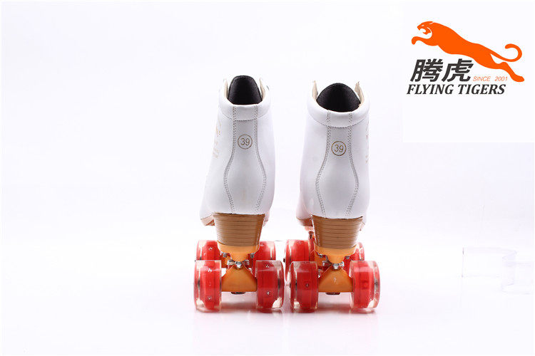 Patins à roulettes - Ref 2588155 Image 10