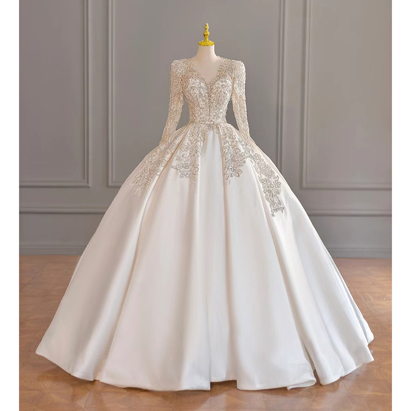 Long-Sleeved Satin Main Wedding Dress for Brides 2026 New French-Style Heavy-Duty V-Neck Plus-Size Maternity High-Quality Texture with a Light Train Long-Sleeved Satin Main Wedding Dress for Brides 2026 New French-Style Heavy-Duty V-Neck Plus-Size Maternity High-Quality Texture with a Light Train