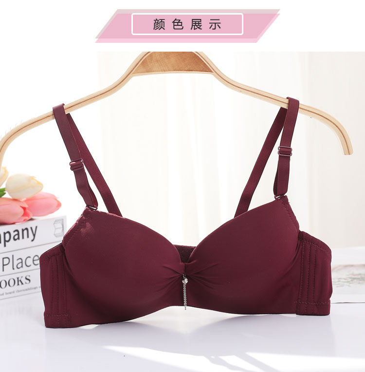 New glossy seamless small breast push-up bra with thin top and thick ...