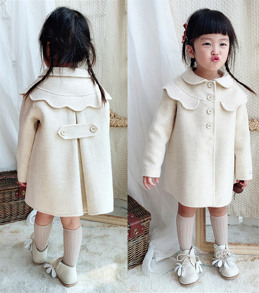 Send inner gall Petit Nez ] Retro 100% wool double wool hand sewing a cute lace of children's clothing