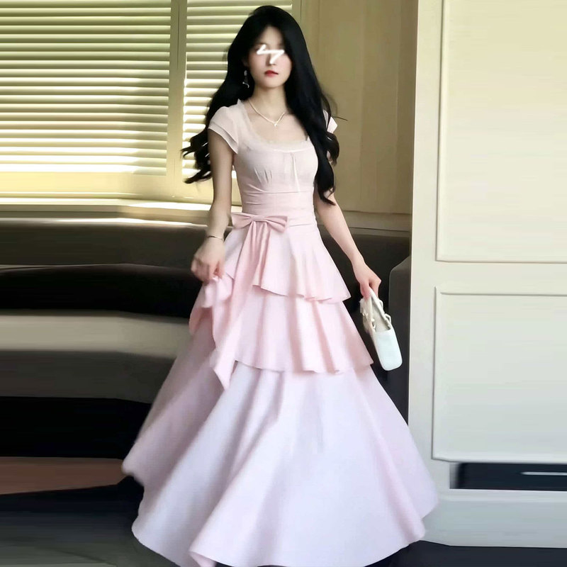 Plus-Size Sweet Princess-Style Pink Cake Dress for Women, Summer French-Style Elegant Waist-Cinching Princess Long Dress