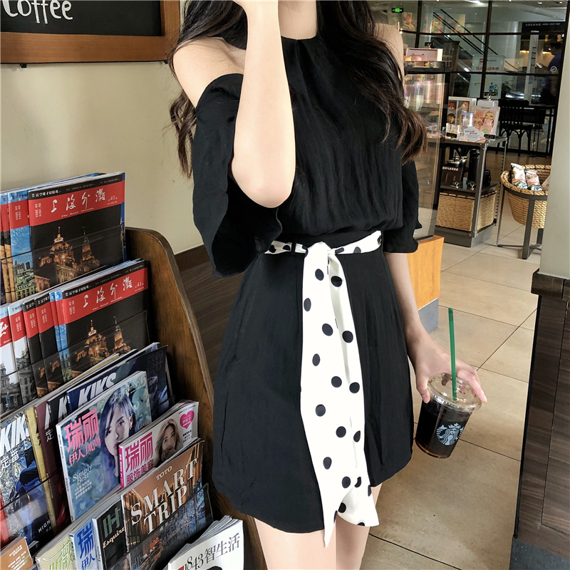 VK旗艦店 韓系露肩波點收腰系帶連身褲套裝短袖褲裝