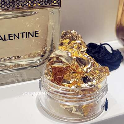 Xinmeitai's small can of versatile gold foil paper, a whole sheet of ultra-bright gold nail stickers that won't turn black, ultra-thin and light gold jewelry