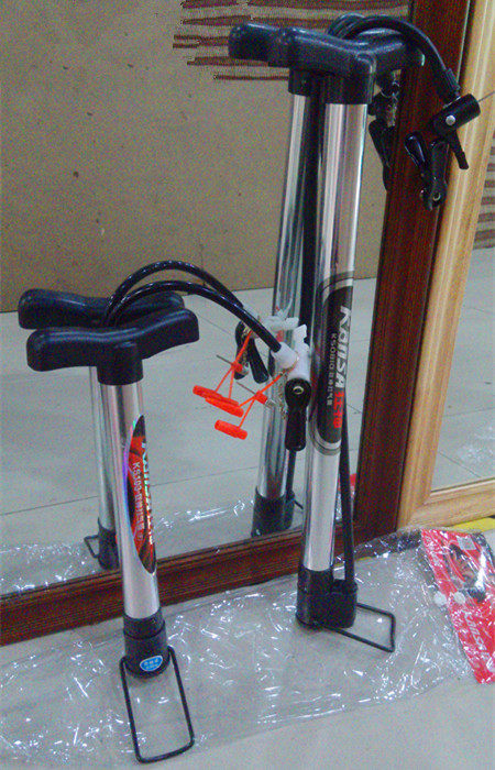 Pompe à vélo - Ref 2389274 Image 9
