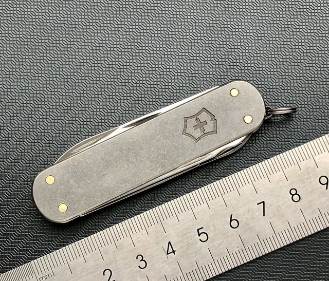 VICTORINOX Victorinox tc4 titanium handle 74mm Swiss Army Knife Chairman 0.6603 ຂອງແທ້ modified model