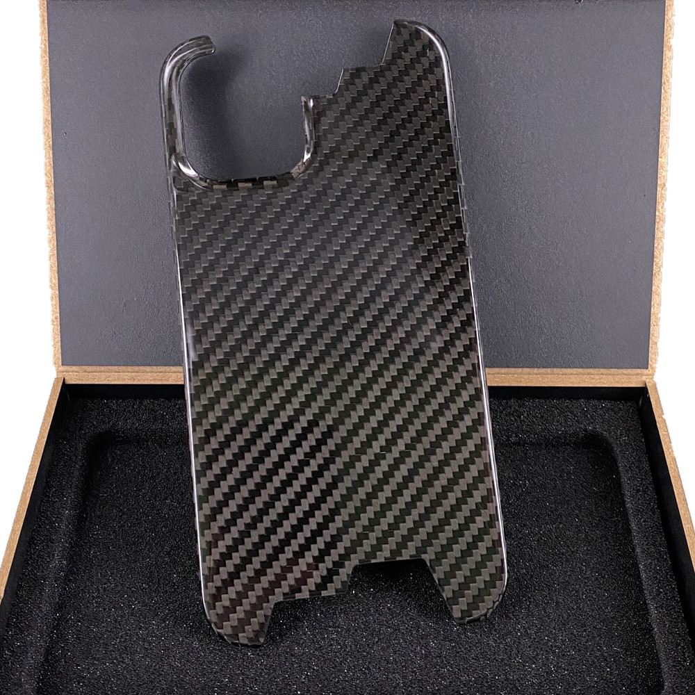 Apply Apple iphone13ProMax Carbon fiber phone protective shell 12mini Carbon fiber light and thin anti-fall protective sheath