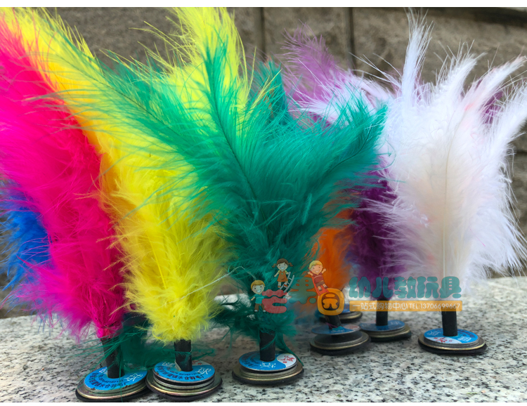 Trẻ mẫu giáo mầm non súc sắc màu nhảy múa bọ cạp màu tóc croquet thể dục bọ cạp lông gà bọ cạp CB - Các môn thể thao cầu lông / Diabolo / dân gian đá cầu lông gà