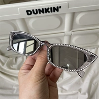 Треугольник круглый точка серые ртутные таблетки