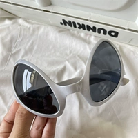 Рис белый инопланетный серебро