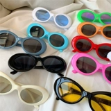 Универсальные очки на солнечной энергии в стиле хип-хоп подходит для мужчин и женщин, популярно в интернете, кошачий глаз