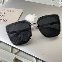 Рама серого серого