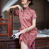Piss in the spring -- a city wind flop -- spring and summer Chinese style Republic of China Wind retro-style button-up Qipai Gown Improved Version of the dress