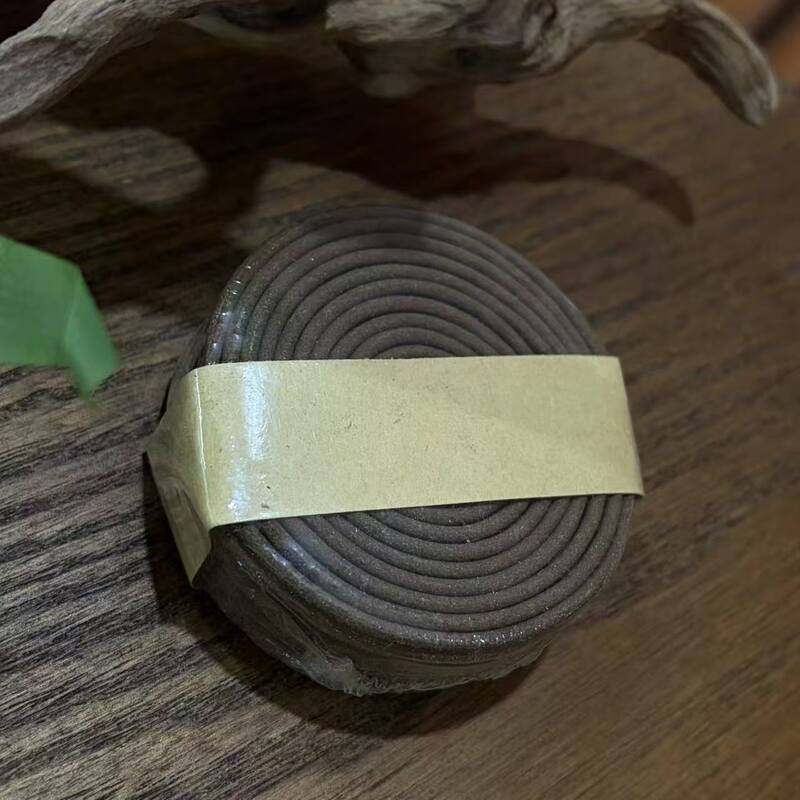 Hainan Old White Chessboard Incense, 10 Packs, 20 Pieces, 2023 Production, Home Aromatherapy Incense