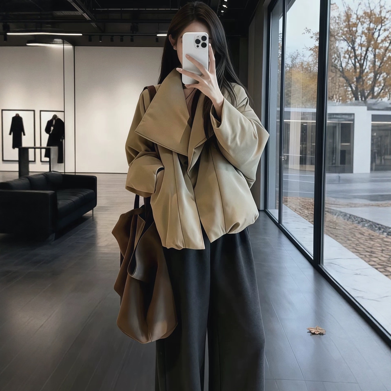 90% White Duck down Large Lapel Short down Jacket for Women 2026 Winter New Style Petite Korean Style Khaki Warm Coat