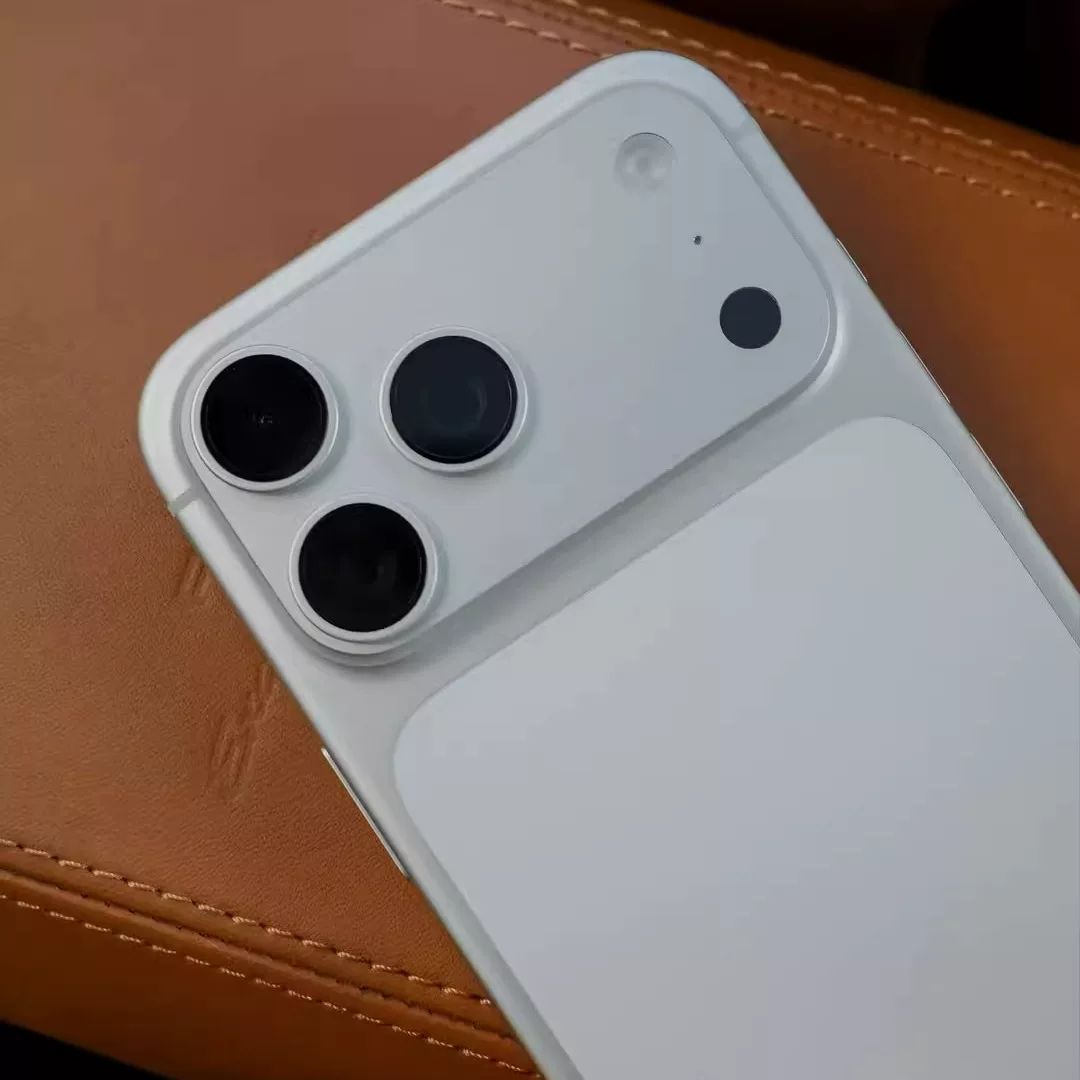 Мобильный телефон (Apple) iPhone 17 Pro Max, 256/512 ГБ, поддержка всех сетей, star orange/silver/dark blue