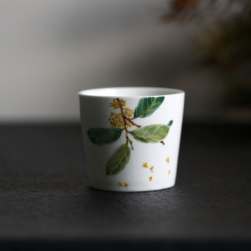Landscape osmanthus loquat hand-painted cup Jingdezhen ceramic tea cup household water cup female male literature retro tableware small