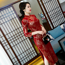 Old Shanghai velvet red long-sleeved autumn and winter mother dress improved bronzing long fashion slim cheongsam