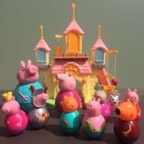 Exit Flaws Stocks Small Pig PEGGY George Tumbler Child Baby Doll WEEBLES Toy